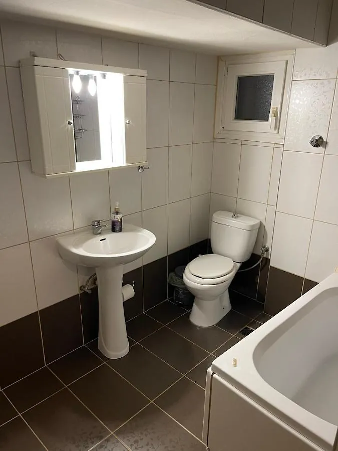 Tanya Apartment Салоники