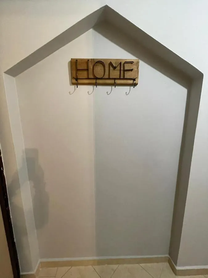 Tanya Apartment Салоники